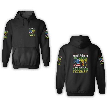 Discover Never Underestimate An Old Man Vietnam Veteran 3D Hoodies