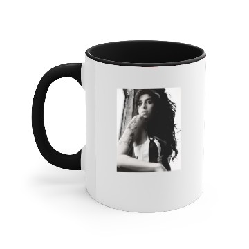 Discover Amy Winehouse Vintage Retro Accent Mugs