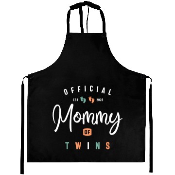 Discover Womens Mommy of Twins New Mom To Be Expecting 2023 Aprons