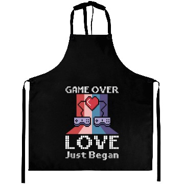 Discover Valentine's Day Gamer Playing Video Game Couples Aprons