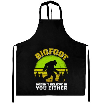 Discover Bigfoot Mountain fan Hiker funny Nature boy Aprons