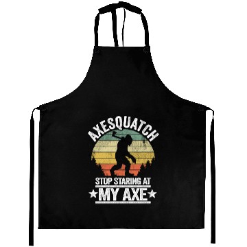 Discover Funny Vintage Bigfoot Axe Throwing Axesquatch Gift Aprons