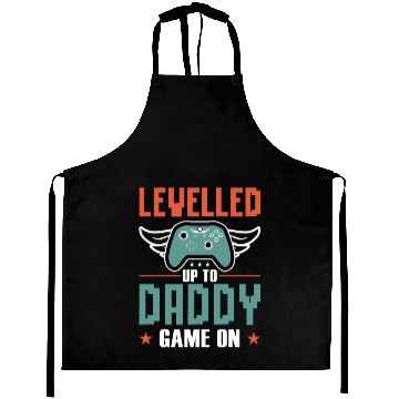 Discover I Leveled Up to Daddy Gamer Funny Aprons