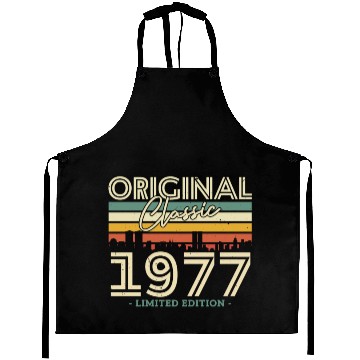 Discover 1977 Vintage Birthday Gift Aprons