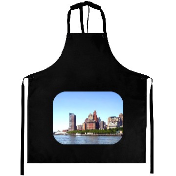 Discover Manhattan NY - Manhattan Skyline on a Clear Day Aprons