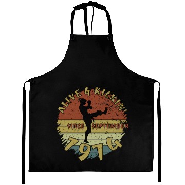 Discover 50th birthday Alive and kickin since 09/1974 Aprons
