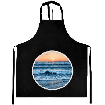 Discover Serene Blue Ocean Waves Scenic Aprons