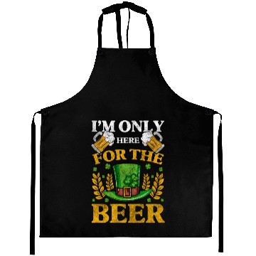 Discover Pub Shamrock Pot World Tour Aprons