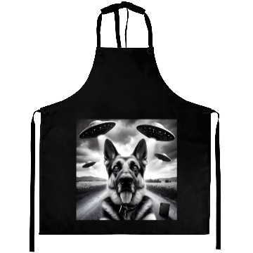 Discover German shepherd Gsp Funny Graphic Selfie UFOs Weir Aprons