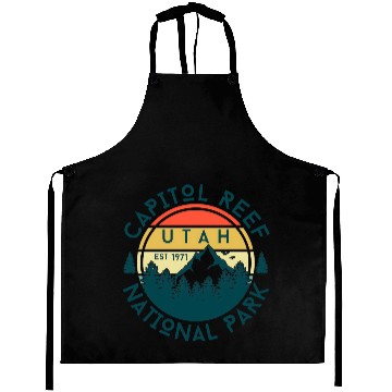 Discover Capitol Reef National Park Utah Nature Hiking Aprons