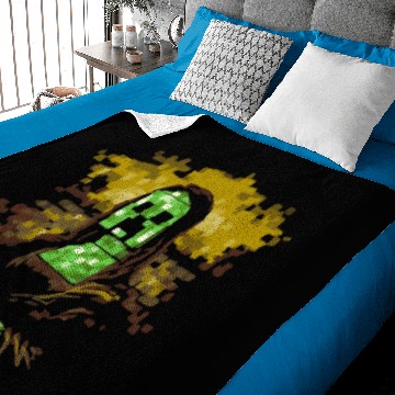 Discover Mona Creeper Baby Blankets