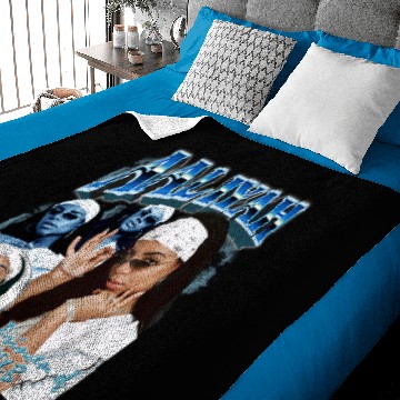 Discover Aaliyah Vintage Baby Blankets