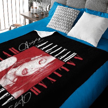 Discover Aaliyah Squared Logo Pullover Baby Blankets