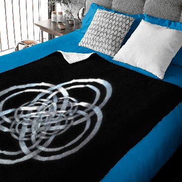 Discover Celtic Cross Knotwork Baby Blankets