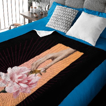 Discover Beeing Peony Baby Blankets