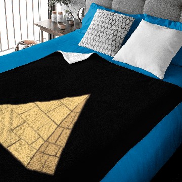 Discover Pyramid 2 Baby Blankets