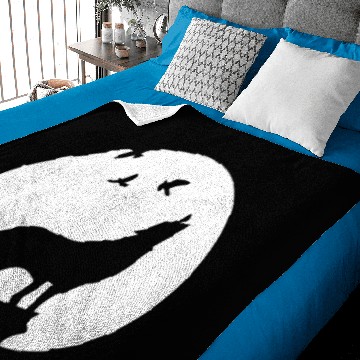 Discover Howling Wolf Baby Blankets