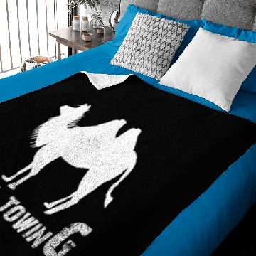 Discover Camel Towing Baby Blankets