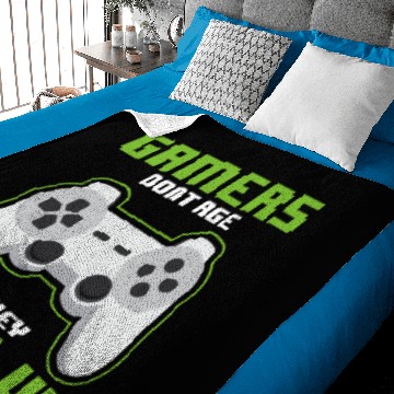Discover Gamers dont Age - They level up Baby Blankets