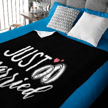 Discover Just Married Couple Honeymoon Baby Blankets