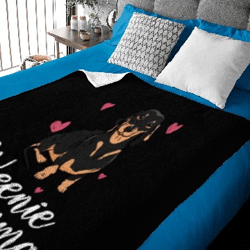 Discover Weenie mama Dachshund, weiner dog Baby Blankets