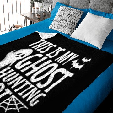 Discover This is my ghost hunting Baby Blankets