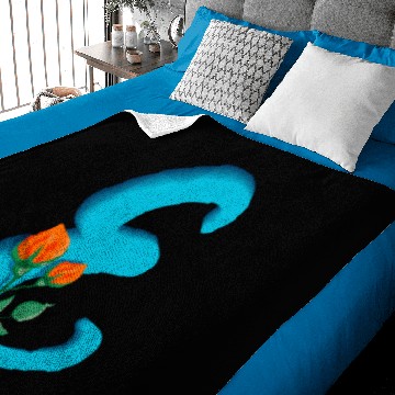 Discover Three dimensional capital letter E rose monogram Baby Blankets