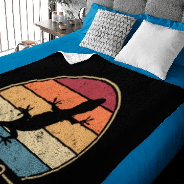 Discover Retro Gekkota Crested Lizard Gecko Expert Leopard Baby Blankets