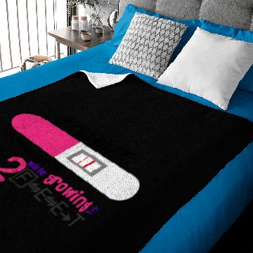 Discover Maternity Baby Blankets