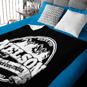 Discover Nelson Old Circle Baby Blankets