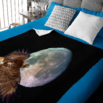 Discover Red-Tail Hawk & Full Moon Wildlife Baby Blankets