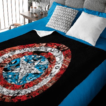 Discover Captain America Comic Patterned Shield Baby Blankets