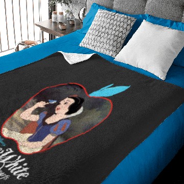 Discover Disney Princess - Snow White Apple Silhouette Baby Blankets