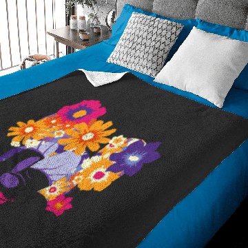 Discover Disney Minnie Mouse Flowers Winking Garden Spring Baby Blankets