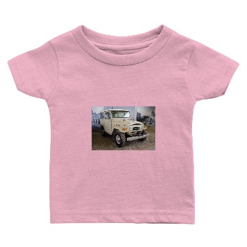Discover Toyota Land Cruiser BJ40 Baby T-shirts