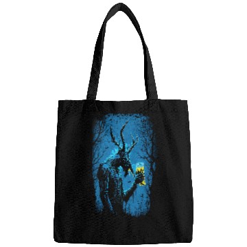 Discover Beer Fun Dark Demonic Wendigo Devil Drinking Beer Mug Halloween Art Bags