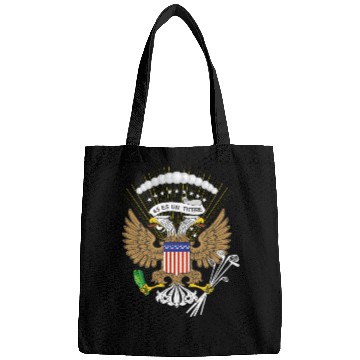 Discover Fake Presidential Seal 45 Es Un Titere Bags