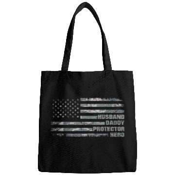 Discover Husband Daddy Protector Hero Fathers Day Camo Bags