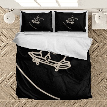 Discover Skater skating on skateboard Bedding Sets