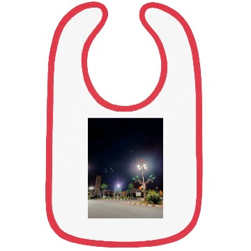 Discover small town beauty Bibs