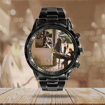 Discover Ummagumma Pink Calendar Steel Band Watch