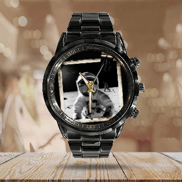 Discover Astronaut Encounters Alien bigfoots UFO Conspiracy Theory Fun Calendar Steel Band Watch