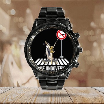 Discover Penguin Pet Become Ungovernable Penguin Skateboarding Calendar Steel Band Watch