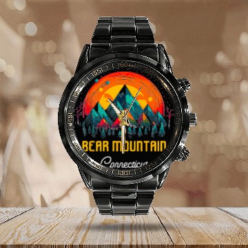 Discover Bear Pet Bear Mountain Connecticut Calendar Steel Band Watch