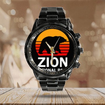 Discover Bear Pet Zion National Park vintages Bear Calendar Steel Band Watch