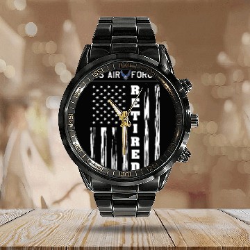 Discover US AIR FORCE Retired - Distressed American Flag Calendar Steel Band Watch