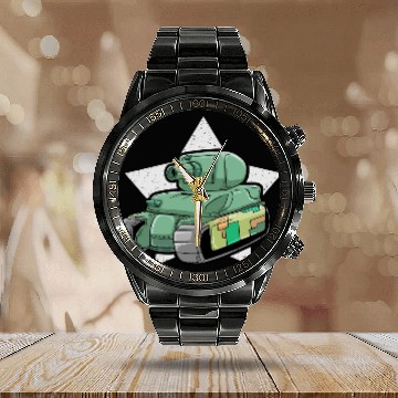 Discover Sherman M4A1 WWII Army Tank History Vintage Calendar Steel Band Watch