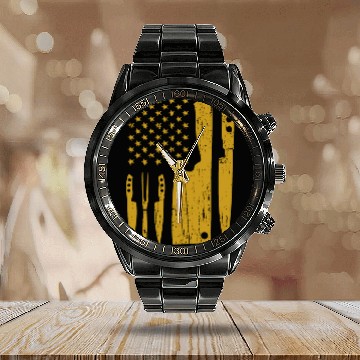 Discover Chef Yellow Knife US Flag Calendar Steel Band Watch