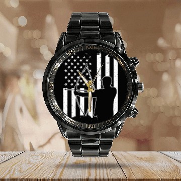 Discover Patriotic Traditional Archery Hunting USA Flag Calendar Steel Band Watch