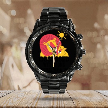 Discover Lion lying in the African sun Calendar Steel Band Watch